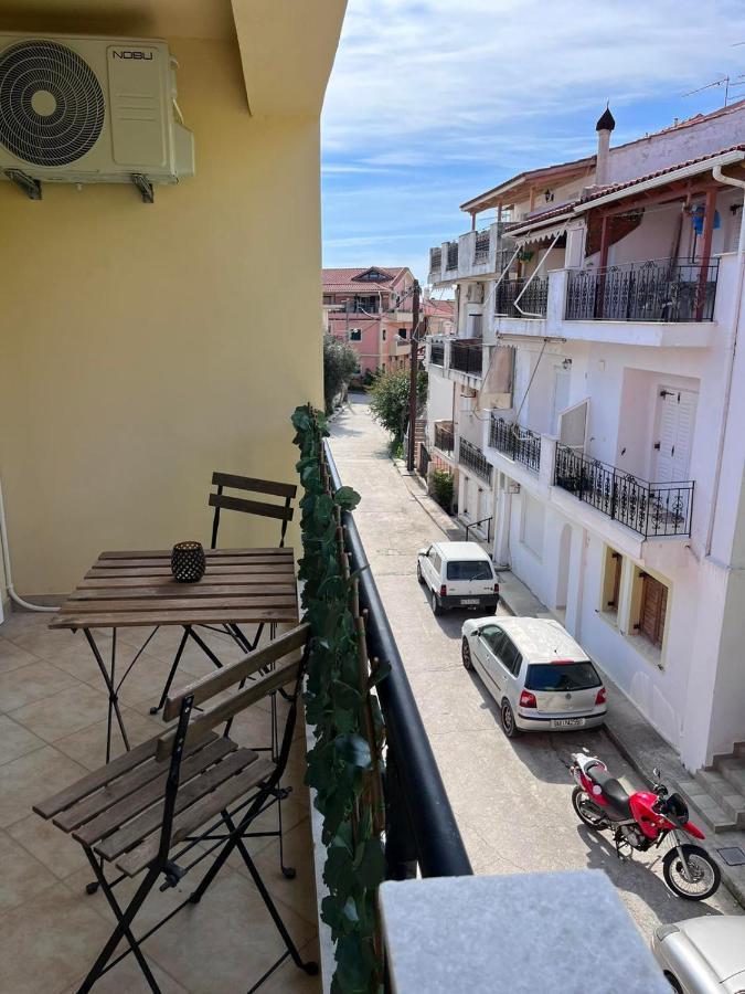 Kleio'S Apartment Lixouri Bagian luar foto