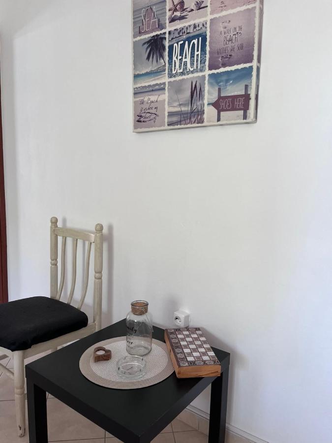 Kleio'S Apartment Lixouri Bagian luar foto